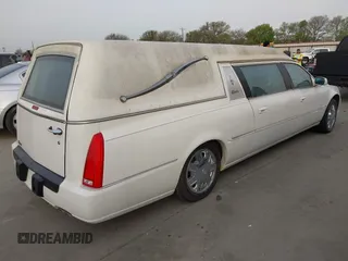 2006 Cadillac DTS Professional z VIN 1GEEH06Y86U500525, wystawiony jako IAAI lot #41835553 z przebiegiem 55 552 mil mil oraz . Historia ofert i sprzedaży dostępna na DreamBid. Obrazek 4.