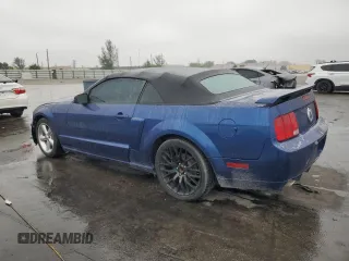 2007 Ford Mustang GT Deluxe with VIN 1ZVFT85H275365353, listed as a Copart auction lot 42509375 with 154,153 mi miles and Salvage Title. Bid and sale history available at DreamBid. Image 2.