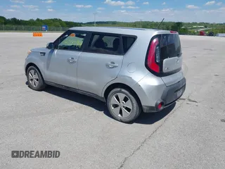 2014 Kia Soul with VIN KNDJN2A27E7701568, listed as a IAAI auction lot 42189948 with 162,585 mi miles. Bid and sale history available at carsss.com. Image 3.