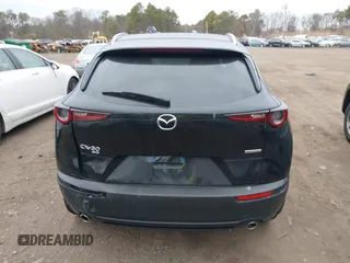 2025 Mazda CX-30 S Select Sport z VIN 3MVDMBBM3SM787607, wystawiony jako IAAI lot #41699529 z przebiegiem 1 920 mil mil oraz . Historia ofert i sprzedaży dostępna na DreamBid. Obrazek 16.