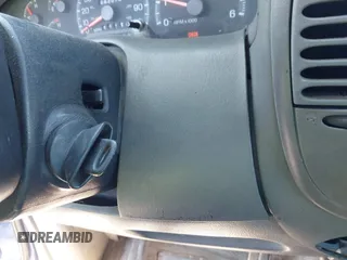 1998 Ford F-150 с VIN 1FTZX1727WNB73834, выставлен на аукционе IAAI как лот 42250564 с пробегом 262 078 миль миль и . История ставок и продаж доступна на DreamBid. Изображение 11.