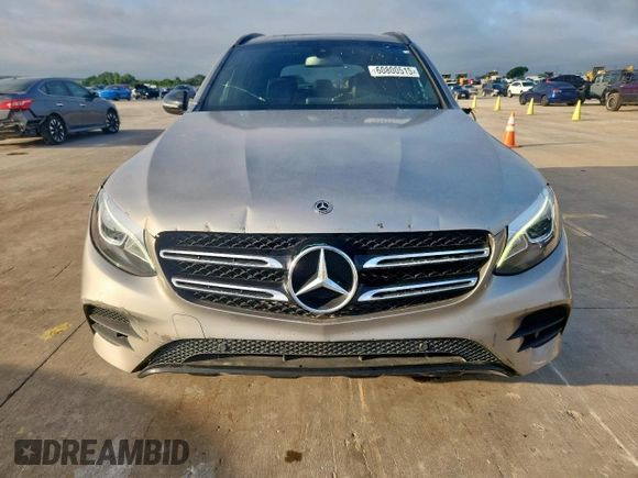 2019 Mercedes-Benz GLC 300 z VIN WDC0G4JB2KV146418, wystawiony jako Copart lot #60800515 z przebiegiem Nie podano mil oraz Czysty tytuł • Clean title. Historia ofert i sprzedaży dostępna na DreamBid. Obrazek 5.