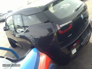 2014 BMW i3 with VIN WBY1Z4C53EV272852, listed as a IAAI auction lot 40131624 with 38,490 mi miles. Bid and sale history available at carsss.com. Image 3.