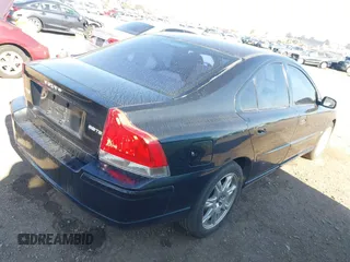 2006 Volvo S60 2.5L Turbo with VIN YV1RS592062507779, listed as a IAAI auction lot 41858357 with 99,003 mi miles. Bid and sale history available at carsss.com. Image 4.