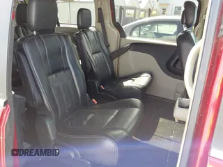 2014 Chrysler Town & Country Touring z VIN 2C4RC1BG3ER314706, wystawiony jako IAAI lot #42333684 z przebiegiem 210 455 mil mil oraz . Historia ofert i sprzedaży dostępna na DreamBid. Obrazek 8.