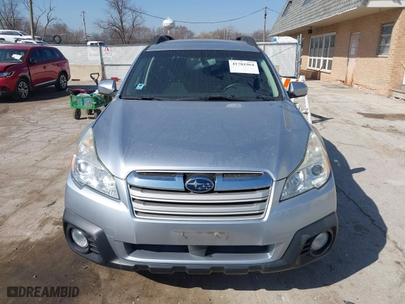 2014 Subaru Outback 2.5i Premium with VIN 4S4BRCDC0E3217117, listed as a IAAI auction lot 41781964 with 145,679 mi miles. Bid and sale history available at carsss.com. Image 13.
