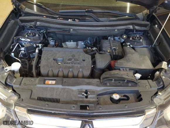 2017 Mitsubishi Outlander SE with VIN JA4AZ3A39HZ055147, listed as a Copart auction lot 47279705 with 132,447 mi miles and Salvage Title. Bid and sale history available at carsss.com. Image 12.