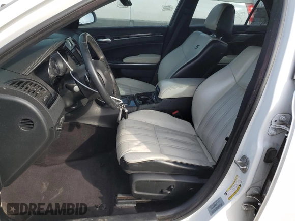 2017 Chrysler 300 S with VIN 2C3CCABG6HH553865, listed as a Copart auction lot 45588795 with 157,656 mi miles and Salvage Title. Bid and sale history available at DreamBid. Image 7.