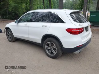 2019 Mercedes-Benz GLC 300 z VIN WDC0G4KB8KF669144, wystawiony jako IAAI lot #42216156 z przebiegiem 76 024 mil mil oraz . Historia ofert i sprzedaży dostępna na DreamBid. Obrazek 3.