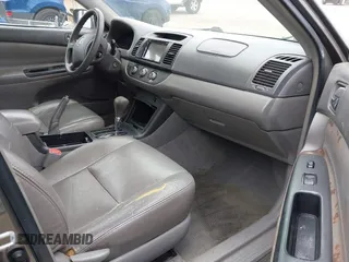 2006 Toyota Camry STD with VIN 4T1BE32K46U680668, listed as a IAAI auction lot 42205981 with 163,277 mi miles. Bid and sale history available at carsss.com. Image 5.