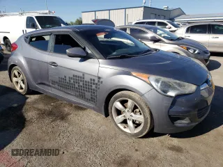 2013 Hyundai Veloster RE:MIX with VIN KMHTC6AD0DU172936, listed as a Copart auction lot 68052323 with 129,704 mi miles and Non Repairable. Bid and sale history available at carsss.com. Image 4.