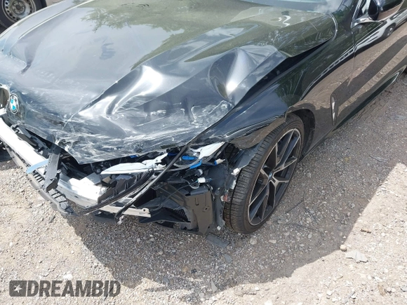 2019 BMW 8 Series M850i xDrive with VIN WBABC4C59KBU96788, listed as a IAAI auction lot 42286659 with 26,913 mi miles and . Bid and sale history available at DreamBid. Image 17.