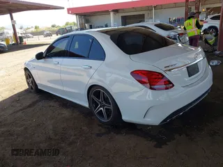 2017 Mercedes-Benz C 43 AMG с VIN 55SWF6EB6HU187598, выставлен на аукционе IAAI как лот 42539960 с пробегом 92 732 миль миль и . История ставок и продаж доступна на DreamBid. Изображение 3.