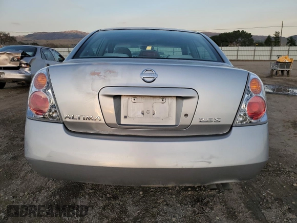 2002 Nissan Altima S with VIN 1N4AL11D12C228292, listed as a Copart auction lot 45690695 with 178,723 mi miles and Salvage Title. Bid and sale history available at carsss.com. Image 6.