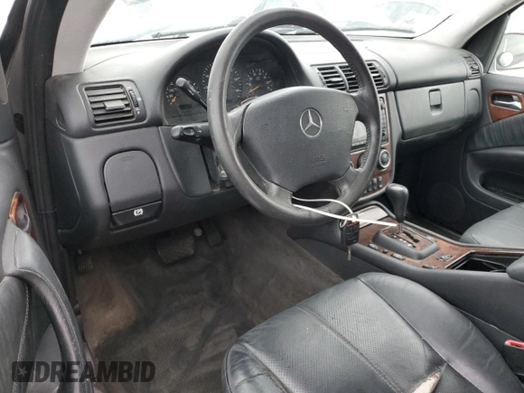 2003 Mercedes-Benz M-Class 3.2L with VIN 4JGAB54E13A395009, listed as a Copart auction lot 74373284 with 232,322 mi miles and Salvage Title. Bid and sale history available at carsss.com. Image 8.