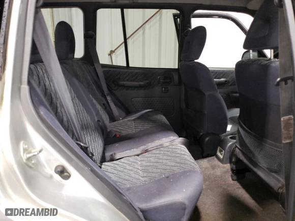 1998 Toyota RAV4 with VIN JT3HP10VXW7075633, listed as a Copart auction lot 52632125 with 185,392 mi miles and Non Repairable. Bid and sale history available at carsss.com. Image 11.