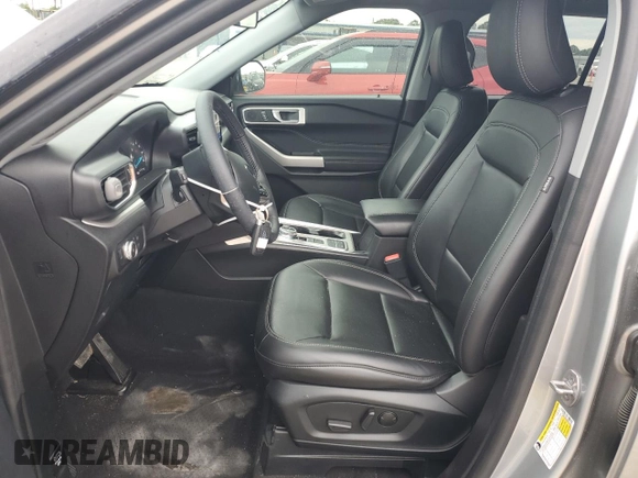 2022 Ford Explorer XLT with VIN 1FMSK7DH3NGB75784, listed as a Copart auction lot 55947905 with 32,622 mi miles and Clean title. Bid and sale history available at DreamBid. Image 7.
