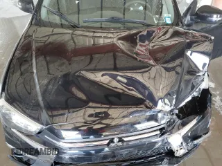 2019 Mitsubishi Outlander ES z VIN JA4AR3AU3KU020553, wystawiony jako Copart lot #54668155 z przebiegiem 42 005 mil mil oraz Szkoda całkowita • Salvage title. Historia ofert i sprzedaży dostępna na DreamBid. Obrazek 12.