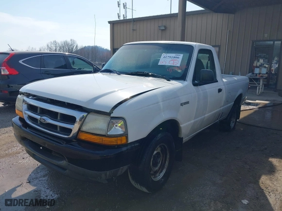 1998 Ford Ranger XL with VIN 1FTYR10C3WUA82722, listed as a IAAI auction lot 41791806 with 178,984 mi miles. Bid and sale history available at carsss.com. Image 2.