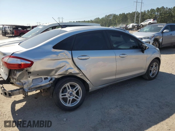 2019 Ford Fiesta SE z VIN 3FADP4BJXKM123806, wystawiony jako Copart lot #53184825 z przebiegiem 141 759 mil mil oraz Szkoda całkowita • Salvage title. Historia ofert i sprzedaży dostępna na DreamBid. Obrazek 3.