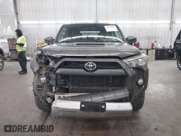 2016 Toyota 4Runner Limited z VIN JTEBU5JR8G5315922, wystawiony jako IAAI lot #41705628 z przebiegiem 163 416 mil mil oraz . Historia ofert i sprzedaży dostępna na DreamBid. Obrazek 12.