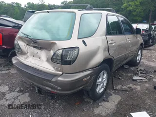 1999 Lexus RX 300 z VIN JT6GF10U8X0029642, wystawiony jako IAAI lot #42188006 z przebiegiem 350 865 mil mil oraz . Historia ofert i sprzedaży dostępna na DreamBid. Obrazek 4.
