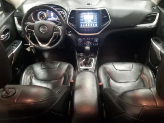 2018 Jeep Cherokee Overland with VIN 1C4PJMJXXJD617222, listed as a Copart auction lot 52100155 with 110,771 mi miles and Clean title. Bid and sale history available at DreamBid. Image 8.