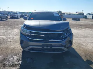 2021 Volkswagen Atlas Cross Sport 3.6L V6 SE w/Technology with VIN 1V2WE2CA1MC202537, listed as a IAAI auction lot 41633586 with 92,252 mi miles. Bid and sale history available at carsss.com. Image 12.