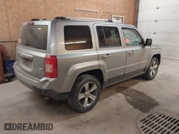 2017 Jeep Patriot High Altitude with VIN 1C4NJRFB6HD162543, listed as a IAAI auction lot 41439921 with 106,152 mi miles. Bid and sale history available at carsss.com. Image 4.