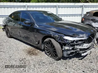 2019 BMW 7 Series 740i with VIN WBA7E2C51KB454698, listed as a Copart auction lot 67082613 with 10,000 mi miles. Bid and sale history available at carsss.com. Image 4.