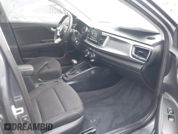 2019 Kia Rio S with VIN 3KPA24AB4KE177733, listed as a IAAI auction lot 41798578 with 75,671 mi miles. Bid and sale history available at carsss.com. Image 5.