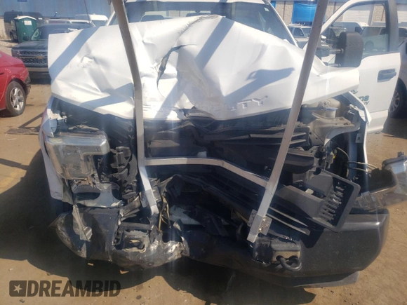 2017 Ford F-250 XL with VIN 1FTBF2A64HEB78868, listed as a Copart auction lot 72044544 with 148,215 mi miles and Salvage title. Bid and sale history available at DreamBid. Image 11.