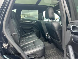 2016 Porsche Cayenne with VIN WP1AA2A26GKA13040, listed as a Copart auction lot 52623935 with 87,594 mi miles and Clean Title. Bid and sale history available at carsss.com. Image 5.