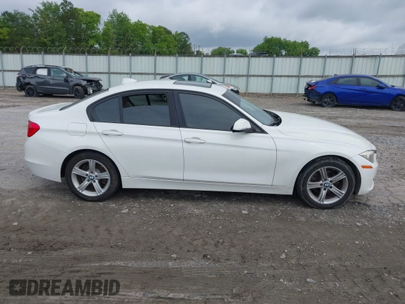 2015 BMW 3 Series 328i с VIN WBA3A5G59FNS87002, выставлен на аукционе IAAI как лот 42366574 с пробегом 173 359 миль миль и . История ставок и продаж доступна на DreamBid. Изображение 14.