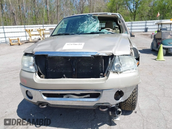 2008 Ford F-150 STX с VIN 1FTRX14W58FC30245, выставлен на аукционе IAAI как лот 42198644 с пробегом Не указан миль и . История ставок и продаж доступна на DreamBid. Изображение 11.