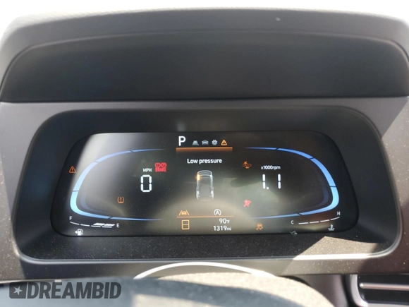 2025 Hyundai Elantra SE with VIN KMHLL4DG0SU931768, listed as a Copart auction lot 60353885 with 1,319 mi miles and Salvage title. Bid and sale history available at DreamBid. Image 9.