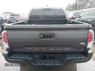 2020 Toyota Tacoma SR5 with VIN 5TFCZ5AN1LX227753, listed as a IAAI auction lot 41543939 with 35,860 mi miles and . Bid and sale history available at DreamBid. Image 16.