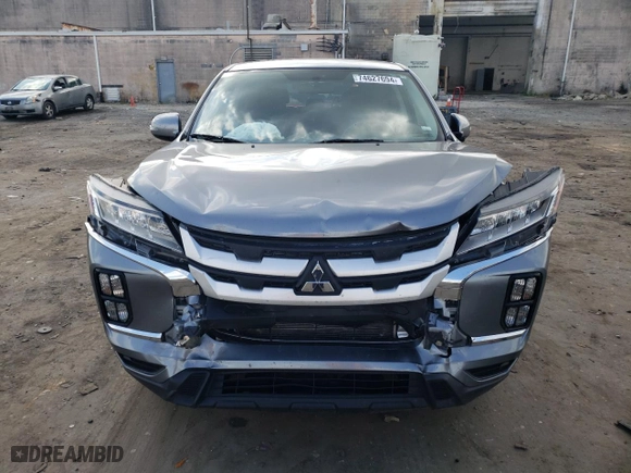 2021 Mitsubishi RVR SE with VIN JA4AJVAW1MU606885, listed as a Copart auction lot 74627694 with 102124 miles and Salvage Title. Bid and sale history available at carsss.com. Image 5.