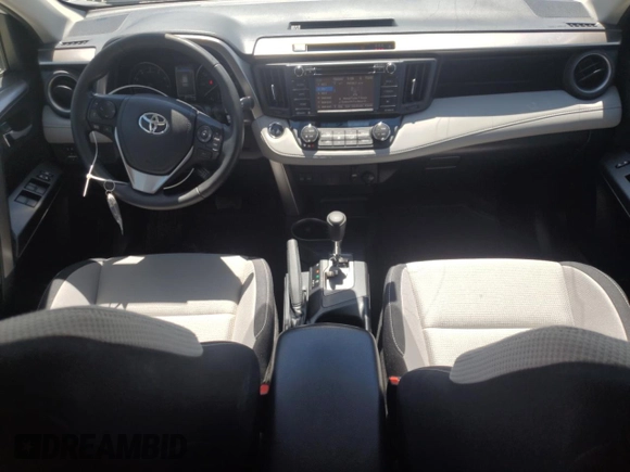 2018 Toyota RAV4 XLE z VIN JTMWFREVXJD127480, wystawiony jako Copart lot #61004625 z przebiegiem 33 179 mil mil oraz Szkoda całkowita • Salvage title. Historia ofert i sprzedaży dostępna na DreamBid. Obrazek 8.