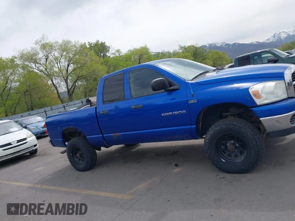 2007 Dodge 1500 SLT with VIN 1D7HU18207S253195, listed as a IAAI auction lot 42115150 with 113,111 mi miles. Bid and sale history available at carsss.com. Image 13.