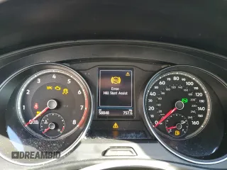 2021 Volkswagen Atlas SE with VIN 1V2KE2CA0MC228707, listed as a Copart auction lot 52641215 with 58,848 mi miles and Salvage title. Bid and sale history available at DreamBid. Image 9.