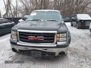 2009 GMC Sierra 1500 SLE with VIN 1GTEK29099Z296837, listed as a IAAI auction lot 41604029 with 198,881 mi miles and . Bid and sale history available at DreamBid. Image 6.