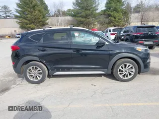 2017 Hyundai Tucson SE with VIN KM8J3CA46HU478356, listed as a IAAI auction lot 41892598 with 62,338 mi miles. Bid and sale history available at carsss.com. Image 13.