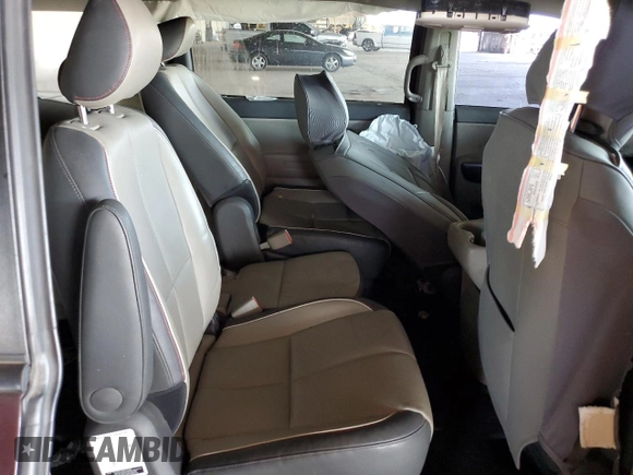 2017 Kia Sedona LX with VIN KNDMB5C14H6229609, listed as a Copart auction lot 54563715 with 110,133 mi miles and Salvage Title. Bid and sale history available at DreamBid. Image 11.