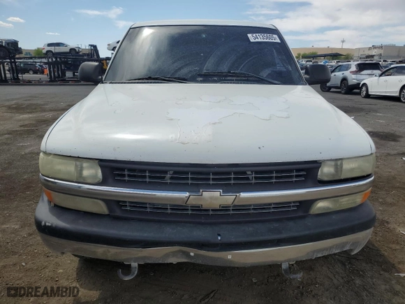 2000 Chevrolet Silverado 1500 with VIN 1GCEK14V1YZ137340, listed as a Copart auction lot 54135605 with 269,307 mi miles and Clean Title. Bid and sale history available at carsss.com. Image 5.