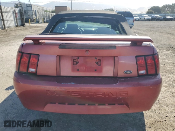 2002 Ford Mustang Deluxe с VIN 1FAFP44422F163443, выставлен на аукционе Copart как лот 57532435 с пробегом 209 356 миль миль и Списание • Salvage title. История ставок и продаж доступна на DreamBid. Изображение 6.