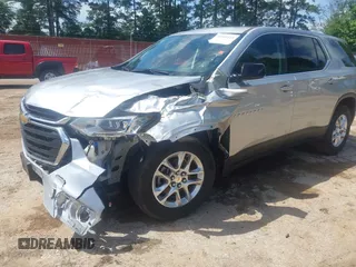 2020 Chevrolet Traverse LS z VIN 1GNERFKW3LJ271902, wystawiony jako IAAI lot #42516114 z przebiegiem 89 879 mil mil oraz . Historia ofert i sprzedaży dostępna na DreamBid. Obrazek 2.