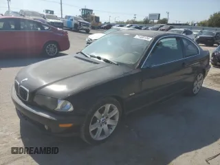 2002 BMW 3 Series 325Ci with VIN WBABN33462JW52268, listed as a Copart auction lot 71468134 with 138,527 mi miles and Clean Title. Bid and sale history available at carsss.com. Image 1.