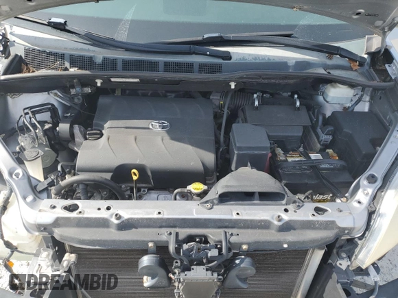 2011 Toyota Sienna XLE AAS with VIN 5TDYK3DC5BS151905, listed as a Copart auction lot 89310285 with 181,859 mi miles and Salvage Title. Bid and sale history available at carsss.com. Image 12.