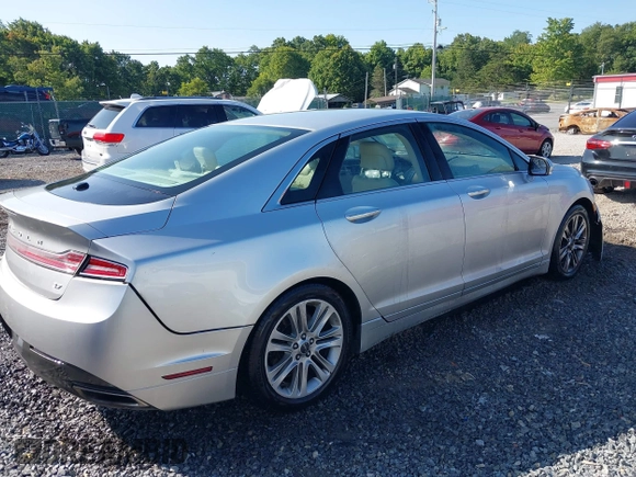 2013 Lincoln MKZ с VIN 3LN6L2GK5DR810147, выставлен на аукционе IAAI как лот 40102072 с пробегом 133 690 миль миль и . История ставок и продаж доступна на DreamBid. Изображение 4.